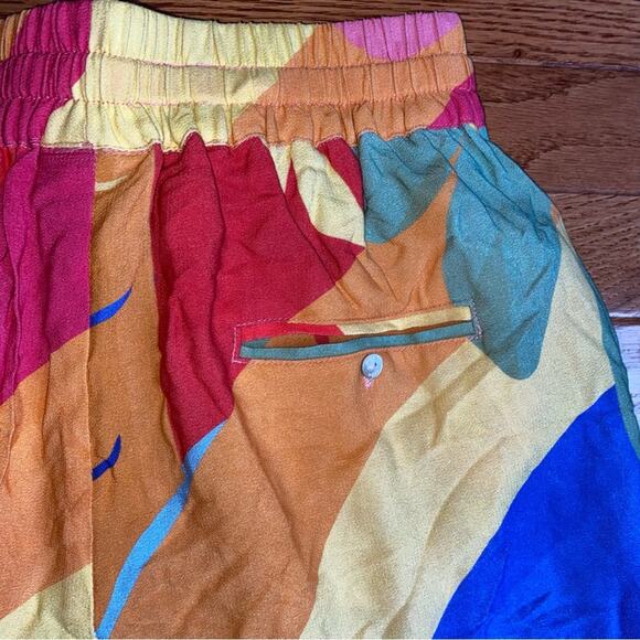 NWT FARM Rio $179 Tropical Sunset Uni Short Size Small NEW sz Small - Picture 9 of 15